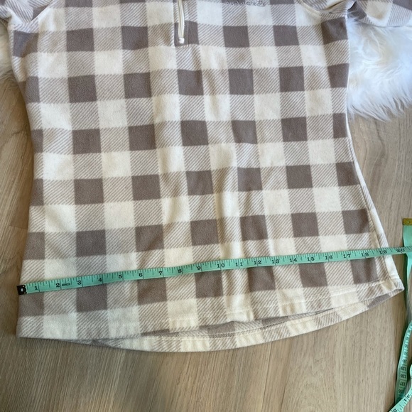 Avalanche Plaid 1/4 Zip Fleece - Picture 10 of 11